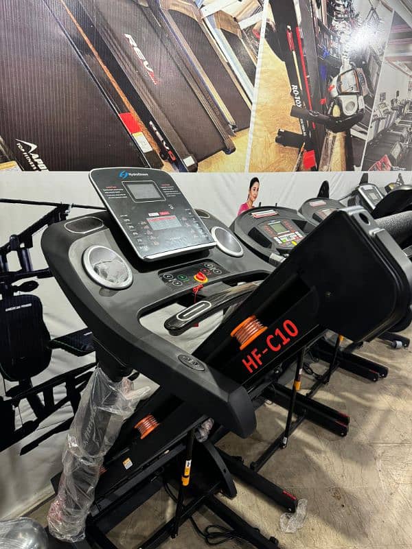 LifeFitness Treadmills / SemiCommercial Treadmills/Domestic Treadmills 19