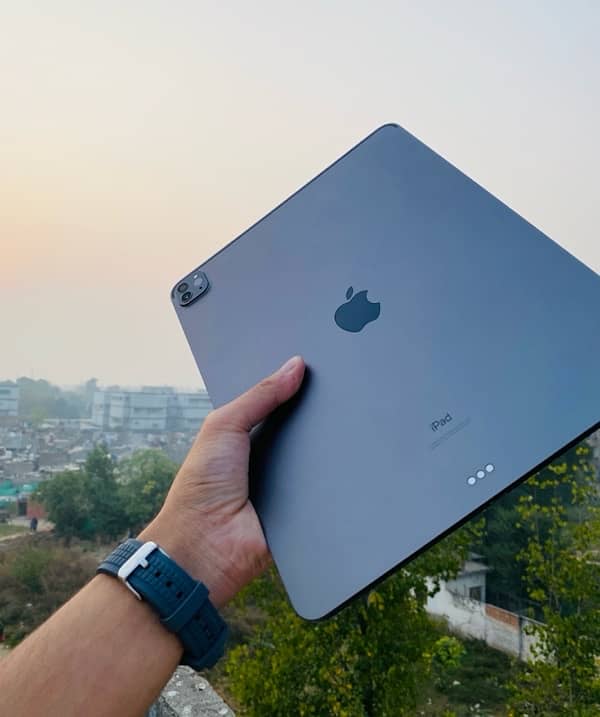 ipad Pro 12.9 inch 256gb 4