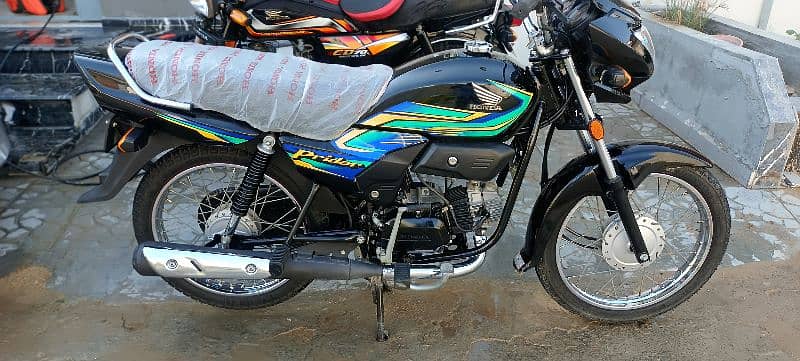 Honda pridor 100cc 16