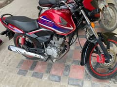 Honda CB125F