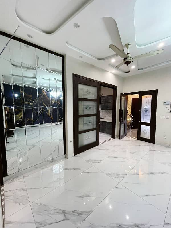 Brand New 10 Marla House for Sale in Ghuori Block, Bahria Town, Lahore 4