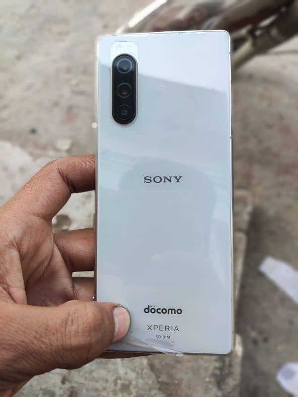 Sony Xperia 5 6gb ram 64gb memory 3