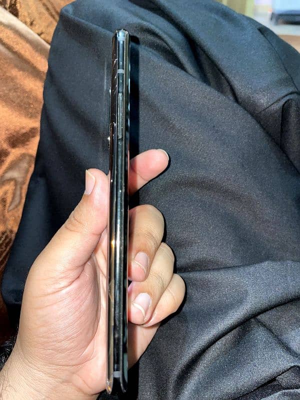 one plus 7t Pro McLaren edition Pta Approved 4