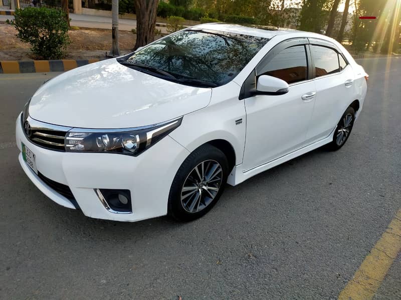 Toyota Corolla Altis 2017 Grande CVT-i 1.8 5