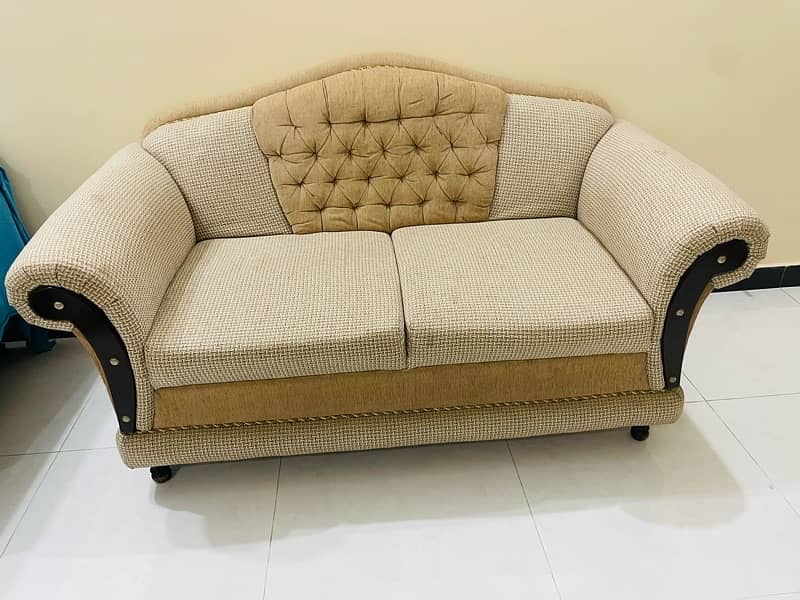 sofa set 7 seater 9/10 condition 2