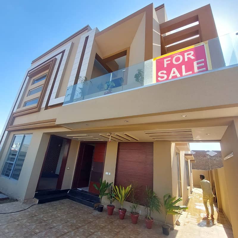 Brand New 10 Marla House for Sale in OversesasB Ext Block, Bahria Town, Lahore 3