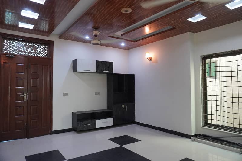 House For Sale In Abdalian Block C 7