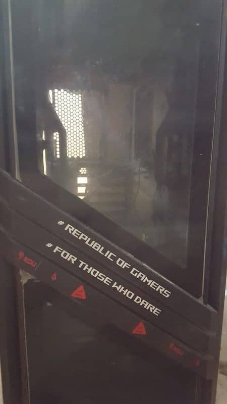 Pc casing Tempered Glass. Mid tower 7