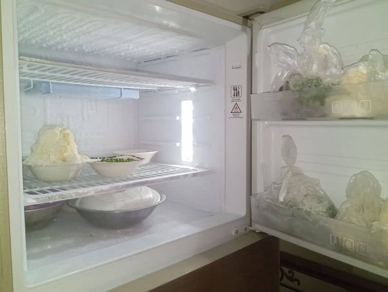 Kenwood refrigerator 1