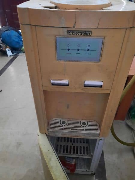 water dispenser 2