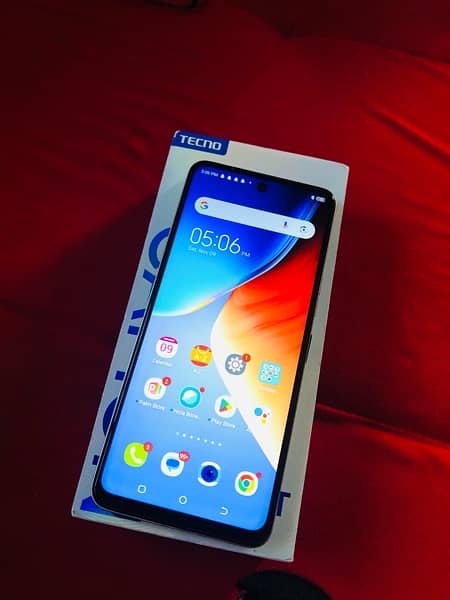 CAMON 18T with box 128GB 6.8 big screen 2