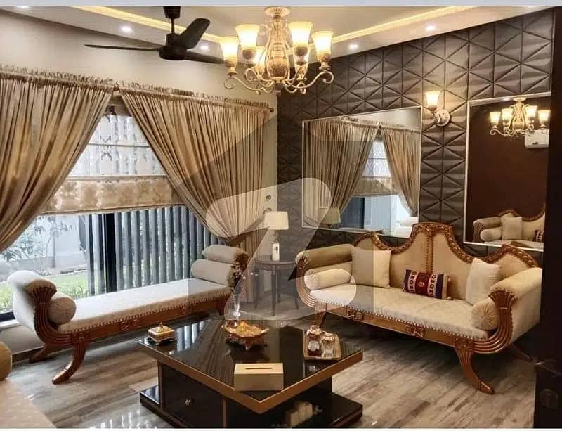 Lavish Furnished Bungalow For Sale At Abdullah Garden Canal Road Faisalabad 5