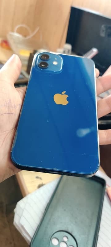 I phone 12 128 GB with box & orgaial wire 8