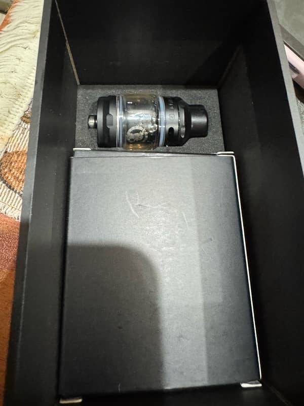 Geek vape Z200 kit 0