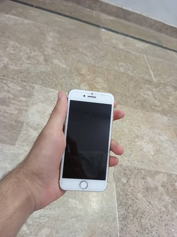 IPhone 7 [128GB] pta approved 8