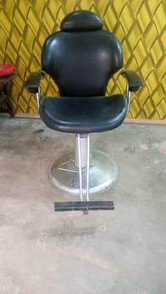 2 salon chairs for sale