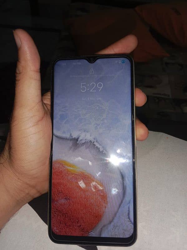 vivo y 16 4+4 64 gb condition 10 /9 box charger 7  ha sale krna ha 0