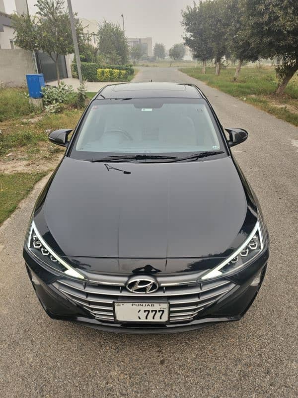 Hyundai Elantra 2022 7