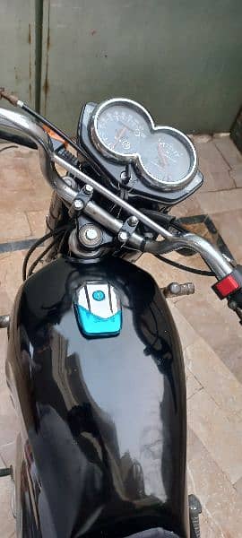 yamaha junoon 100 cc 7