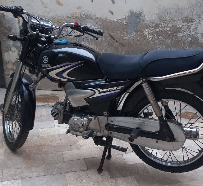 yamaha junoon 100 cc 9