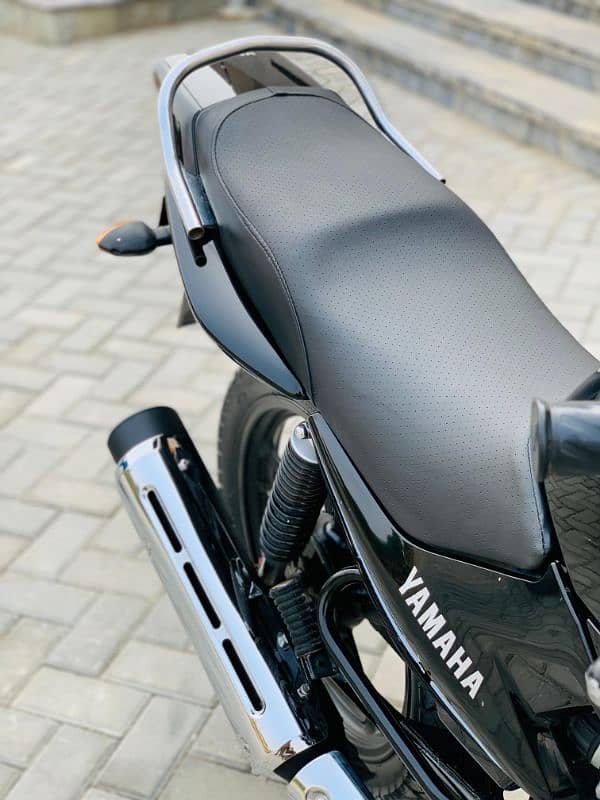 yamaha ybr 125 model 2018/19 6