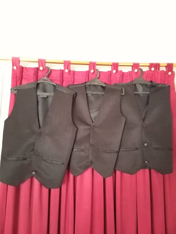 Waistcoats Medium Size Good Condition 4