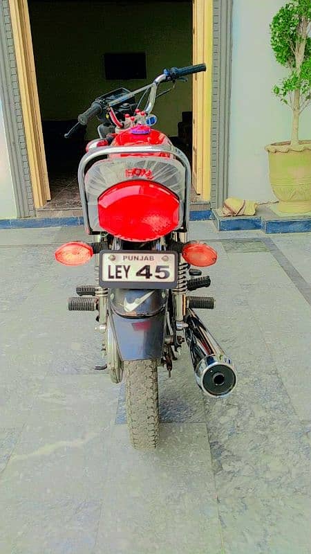 Honda 125 Lahore number 3