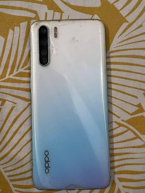 Oppo F15 4