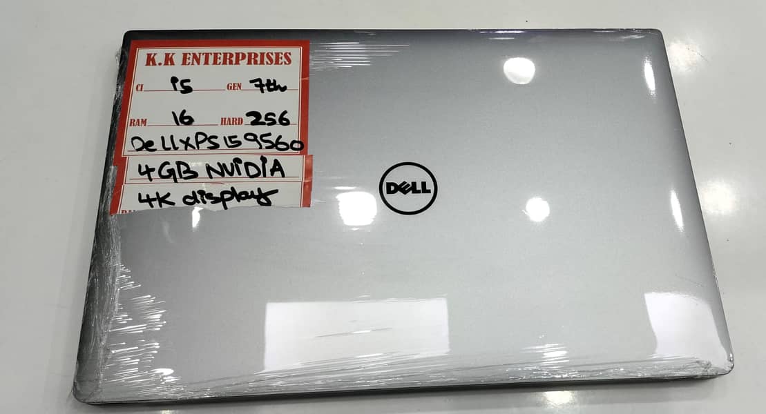 Dell XPS 15 9560 Core™ i5 7th* Generation 0