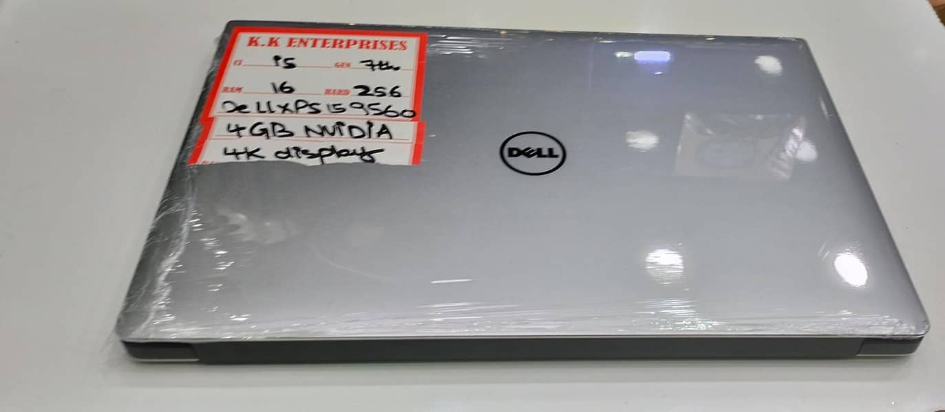 Dell XPS 15 9560 Core™ i5 7th* Generation 1