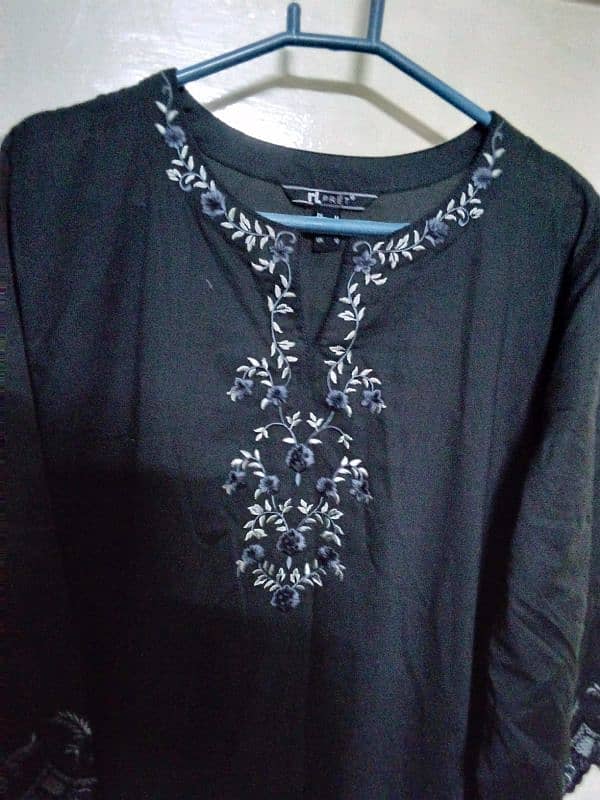 Nishat Kurti 0