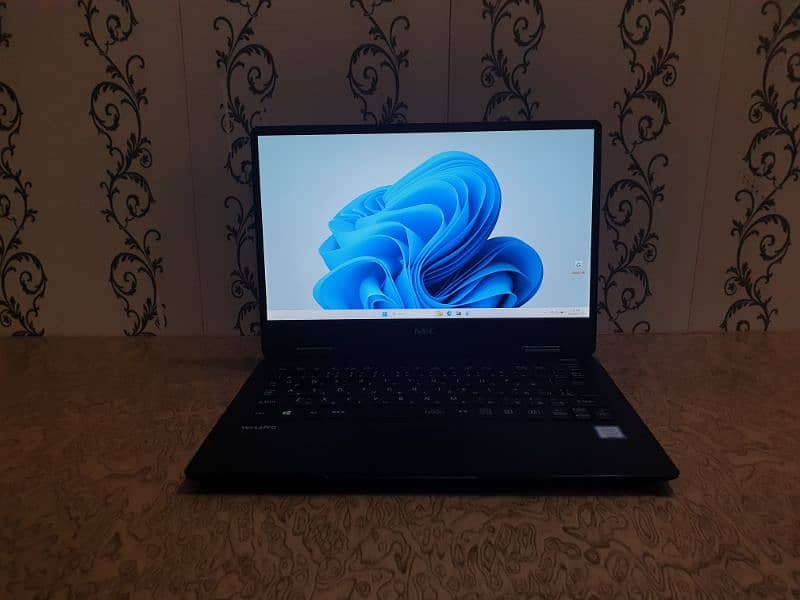 Laptop Lenovo NEC | core i5, 7th gen | Keyboard not working 2