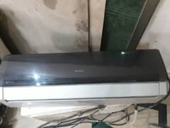 GREE DC INVERTER 1.5 TON HEAT & COOL.