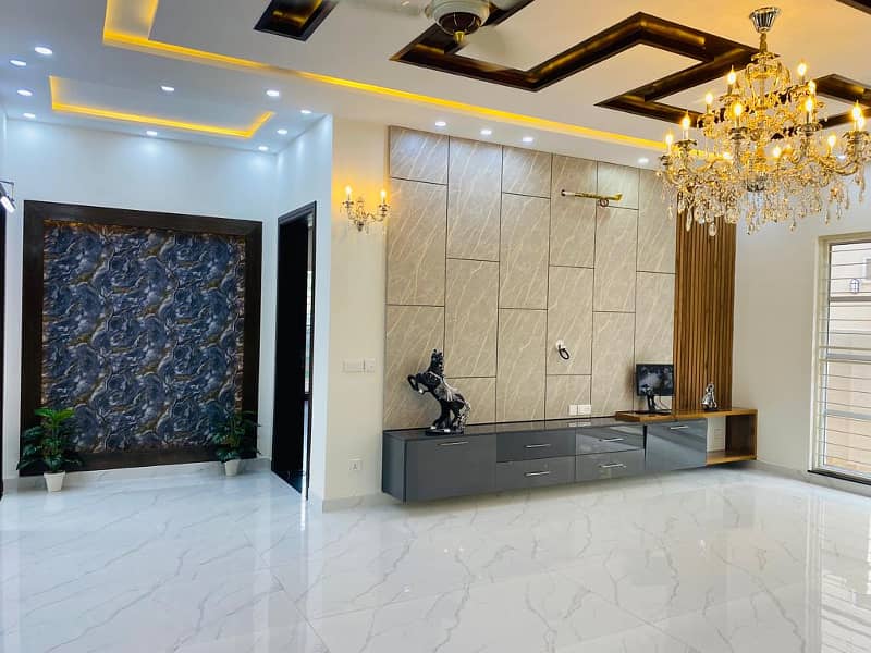 1 Kanal Brand New Luxury House Located In Prime Location Overseas A Block Bahria Town Lahore 0