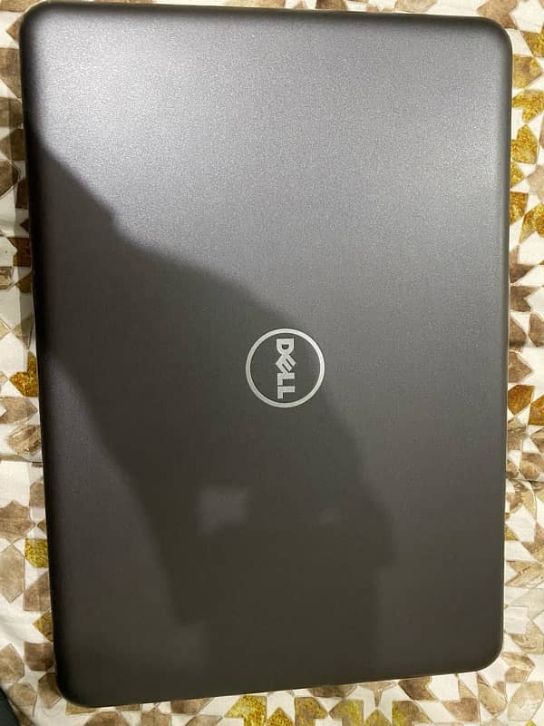 Dell Latitude 3380 1