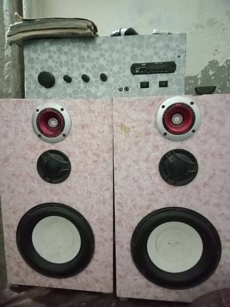 Speakers for sale 0