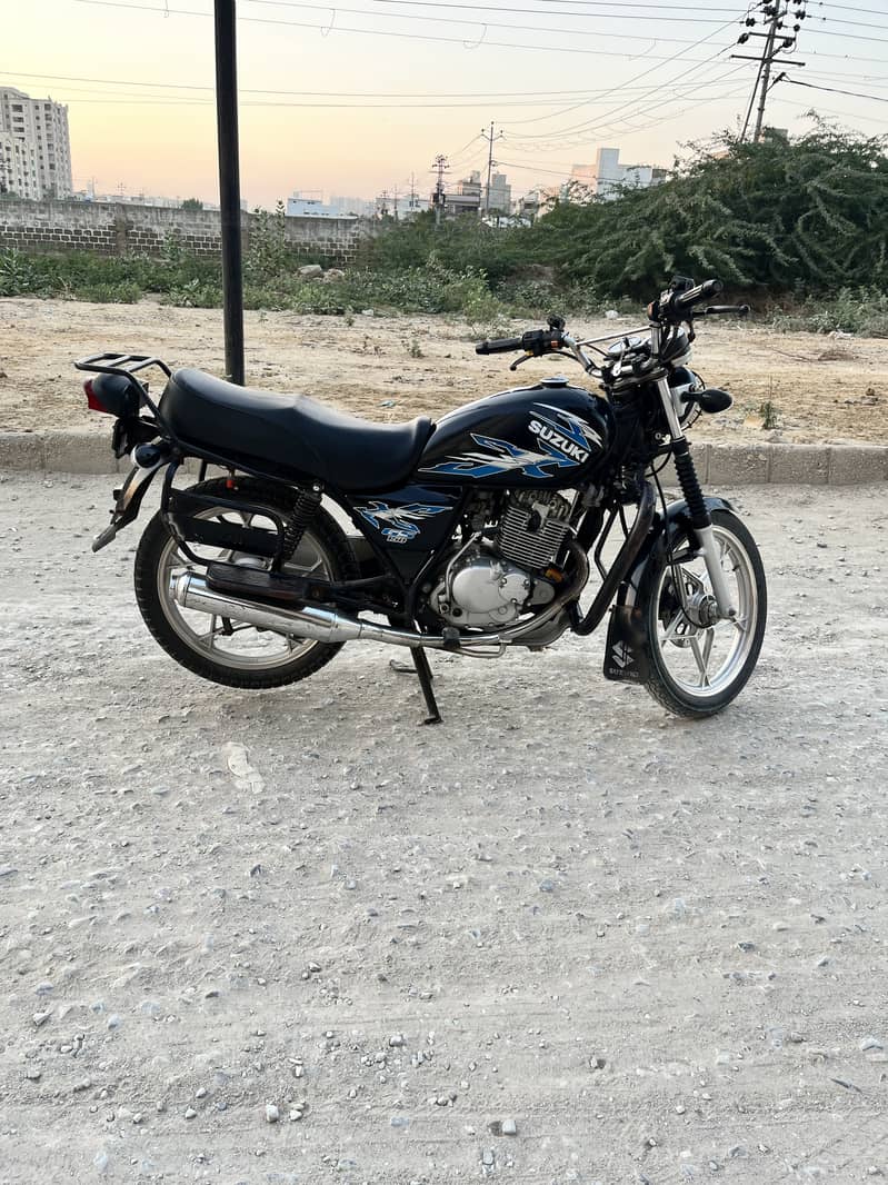 Suzuki GS 150 SE 2022 3