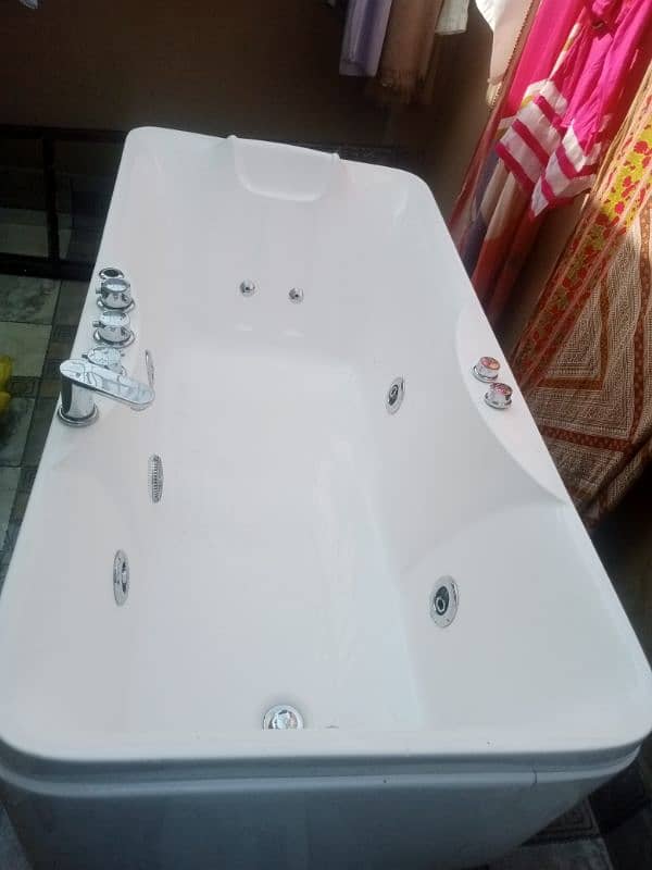 Jacuzzi for sale 0