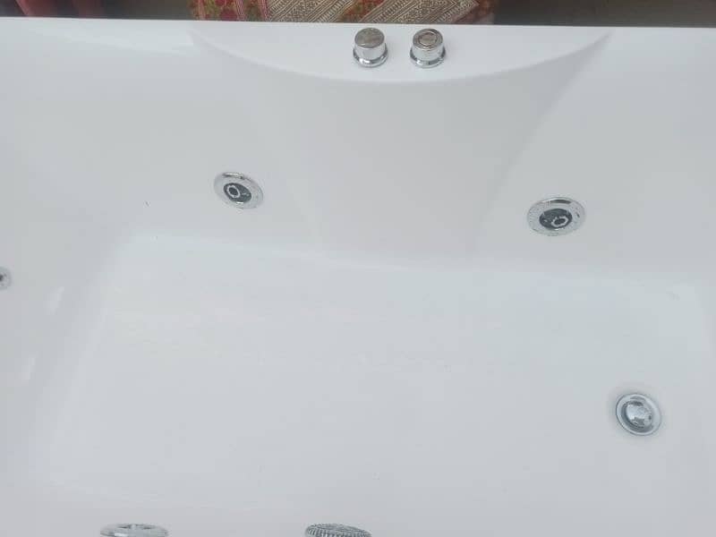 Jacuzzi for sale 3