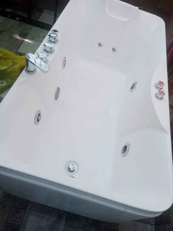 Jacuzzi for sale 4