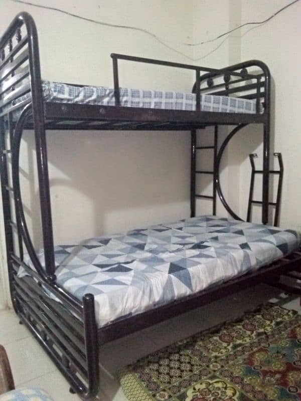 Iron bunk bed customerize 10/10 condition 2