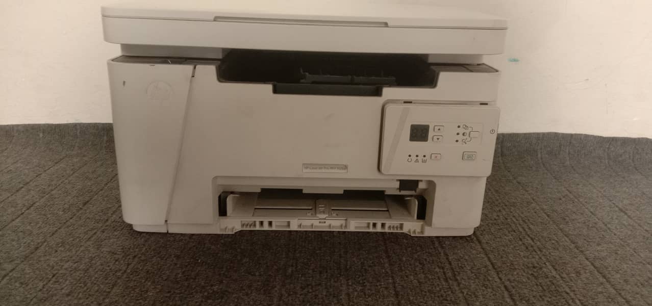 HP Laser Jet Pro 1