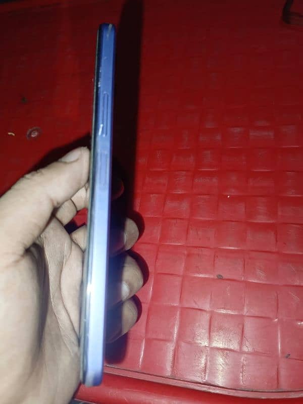 Vivo y17s 4+4  128GB 03054790980 2