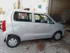 Suzuki Wagon R 2018 vxl for sale out side shower