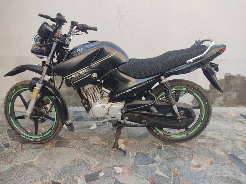 Yamaha YBR 125 / 2017 Model 4