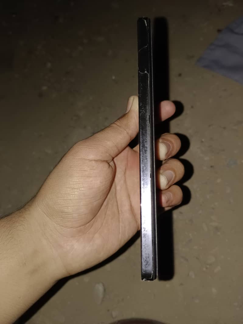 INFINIX NOTE 30 . . 256 GB BLACK COLOR 2