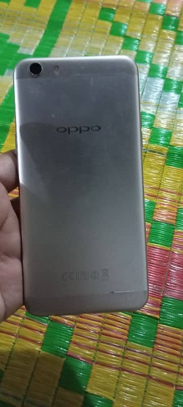 oppo F3 1