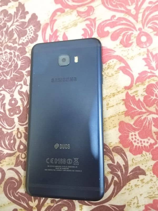 Samsung Galaxy c7pro 5