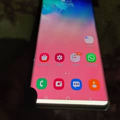 SAMSUNG S10 PLUS