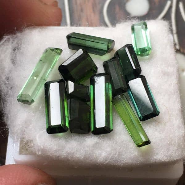 natural tourmaline 0